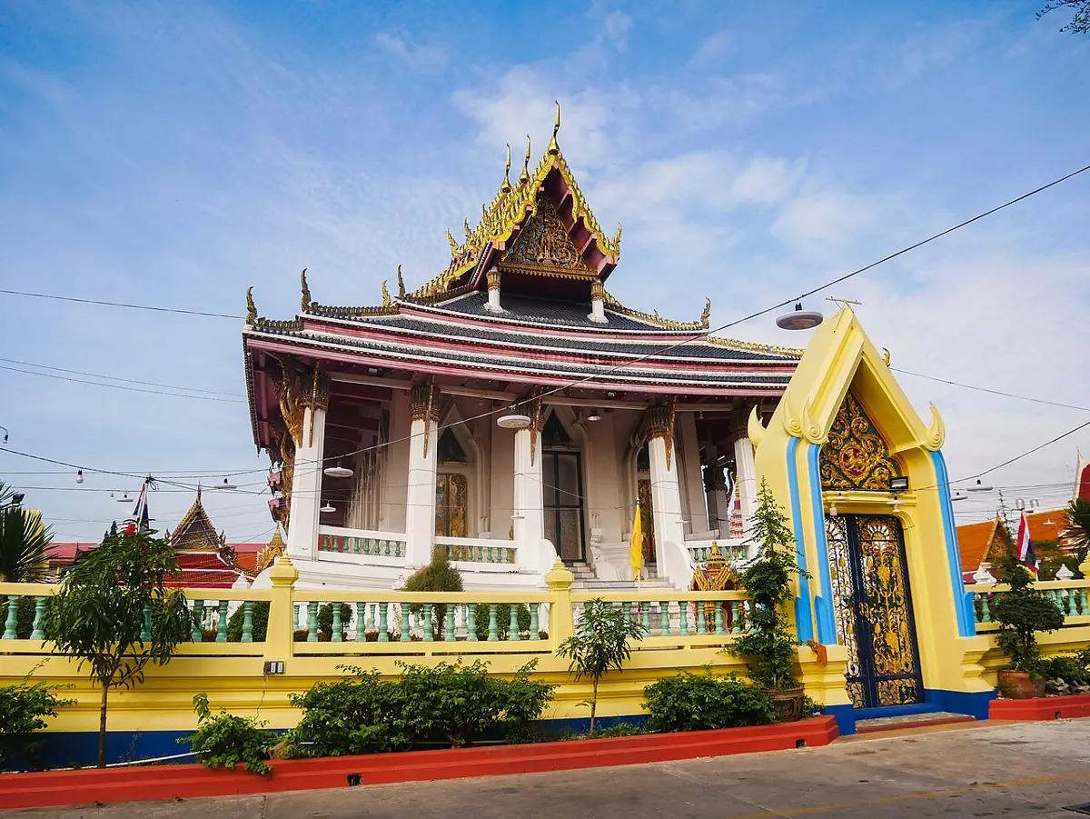 พระอุโบสถวัดบึงทองหลาง ซอยลาดพร้าว 101